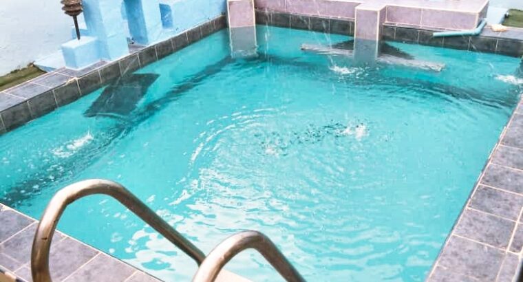 Alquiler de Casa en Guanabo con piscina, 3 dormitorios